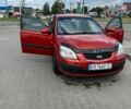 Красный Киа Рио, объемом двигателя 1.4 л и пробегом 257 тыс. км за 5300 $, фото 11 на Automoto.ua