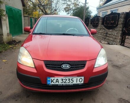 Красный Киа Рио, объемом двигателя 1.4 л и пробегом 218 тыс. км за 4200 $, фото 3 на Automoto.ua