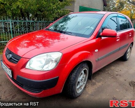 Красный Киа Рио, объемом двигателя 1.4 л и пробегом 218 тыс. км за 4200 $, фото 8 на Automoto.ua