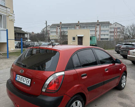 Красный Киа Рио, объемом двигателя 1.4 л и пробегом 288 тыс. км за 4700 $, фото 4 на Automoto.ua