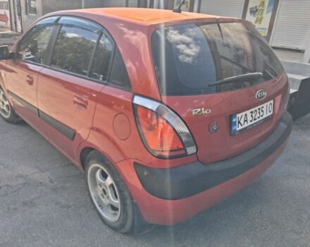 Красный Киа Рио, объемом двигателя 1.4 л и пробегом 230 тыс. км за 3850 $, фото 3 на Automoto.ua