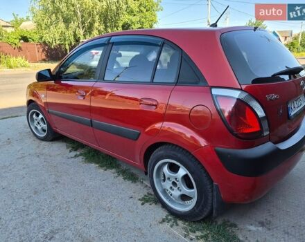 Красный Киа Рио, объемом двигателя 1.4 л и пробегом 241 тыс. км за 4500 $, фото 14 на Automoto.ua