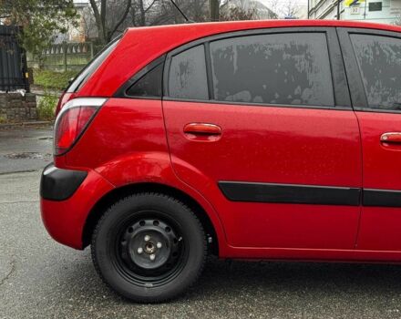 Красный Киа Рио, объемом двигателя 1.4 л и пробегом 189 тыс. км за 6490 $, фото 10 на Automoto.ua