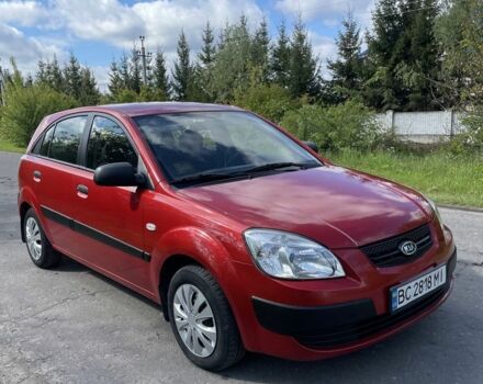 Красный Киа Рио, объемом двигателя 1.4 л и пробегом 224 тыс. км за 4200 $, фото 2 на Automoto.ua