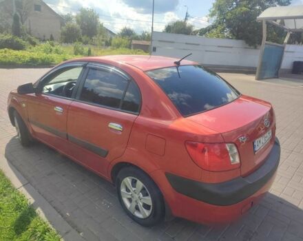 Червоний Кіа Ріо, об'ємом двигуна 1.4 л та пробігом 184 тис. км за 4500 $, фото 1 на Automoto.ua