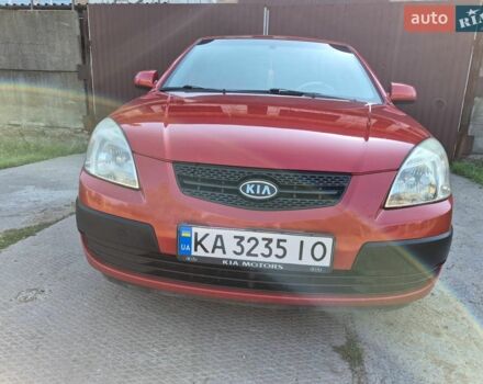 Червоний Кіа Ріо, об'ємом двигуна 1.4 л та пробігом 241 тис. км за 4400 $, фото 6 на Automoto.ua