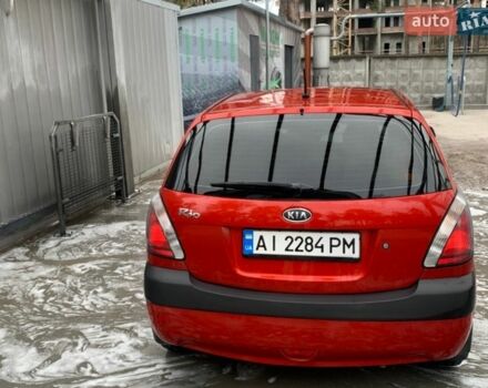 Червоний Кіа Ріо, об'ємом двигуна 1.4 л та пробігом 127 тис. км за 5300 $, фото 3 на Automoto.ua