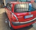 Червоний Кіа Ріо, об'ємом двигуна 1.4 л та пробігом 190 тис. км за 3800 $, фото 3 на Automoto.ua