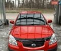 Красный Киа Рио, объемом двигателя 1.4 л и пробегом 127 тыс. км за 5300 $, фото 1 на Automoto.ua