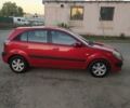 Красный Киа Рио, объемом двигателя 1.4 л и пробегом 205 тыс. км за 3700 $, фото 9 на Automoto.ua