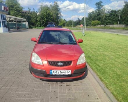 Червоний Кіа Ріо, об'ємом двигуна 1.4 л та пробігом 184 тис. км за 4500 $, фото 12 на Automoto.ua