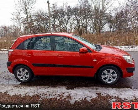 Червоний Кіа Ріо, об'ємом двигуна 1.4 л та пробігом 20200 тис. км за 3999 $, фото 10 на Automoto.ua