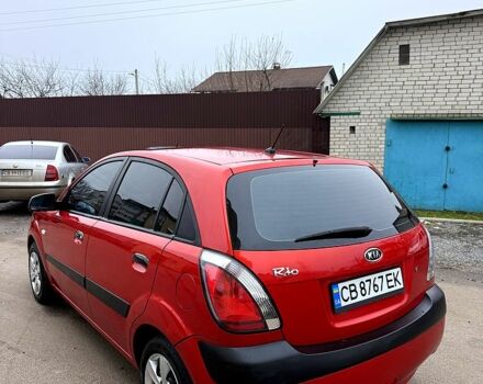 Красный Киа Рио, объемом двигателя 1.4 л и пробегом 288 тыс. км за 4700 $, фото 5 на Automoto.ua