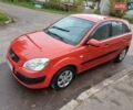 Червоний Кіа Ріо, об'ємом двигуна 1.49 л та пробігом 375 тис. км за 3450 $, фото 9 на Automoto.ua