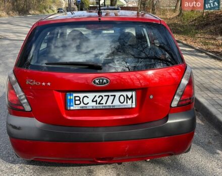 Красный Киа Рио, объемом двигателя 1.39 л и пробегом 122 тыс. км за 5900 $, фото 4 на Automoto.ua
