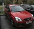 Червоний Кіа Ріо, об'ємом двигуна 1.4 л та пробігом 250 тис. км за 3700 $, фото 1 на Automoto.ua