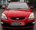 Красный Киа Рио, объемом двигателя 1.4 л и пробегом 189 тыс. км за 6490 $, фото 3 на Automoto.ua