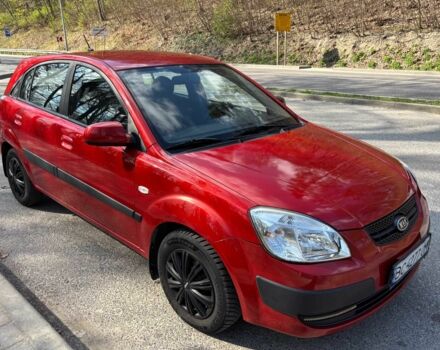 Красный Киа Рио, объемом двигателя 1.4 л и пробегом 122 тыс. км за 6100 $, фото 3 на Automoto.ua