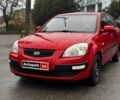 Красный Киа Рио, объемом двигателя 1.4 л и пробегом 189 тыс. км за 6490 $, фото 1 на Automoto.ua