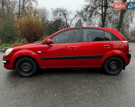 Красный Киа Рио, объемом двигателя 1.4 л и пробегом 189 тыс. км за 6490 $, фото 18 на Automoto.ua