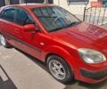 Червоний Кіа Ріо, об'ємом двигуна 1.4 л та пробігом 190 тис. км за 3800 $, фото 5 на Automoto.ua