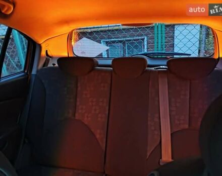 Красный Киа Рио, объемом двигателя 1.4 л и пробегом 240 тыс. км за 4200 $, фото 9 на Automoto.ua