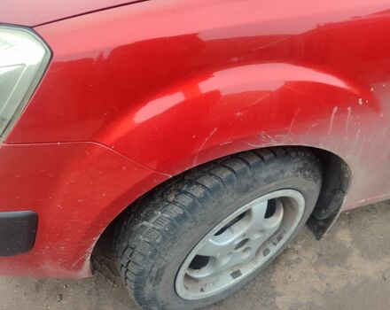 Красный Киа Рио, объемом двигателя 1.4 л и пробегом 218 тыс. км за 4200 $, фото 2 на Automoto.ua