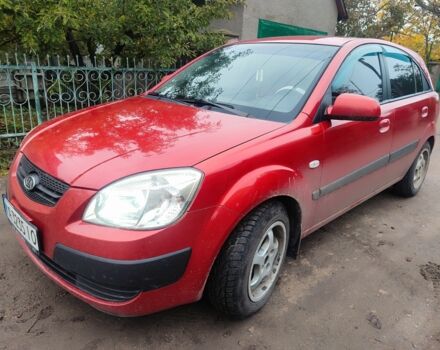 Красный Киа Рио, объемом двигателя 1.4 л и пробегом 218 тыс. км за 4200 $, фото 4 на Automoto.ua