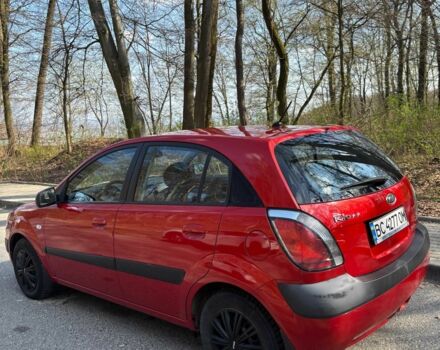 Красный Киа Рио, объемом двигателя 1.4 л и пробегом 122 тыс. км за 6100 $, фото 2 на Automoto.ua