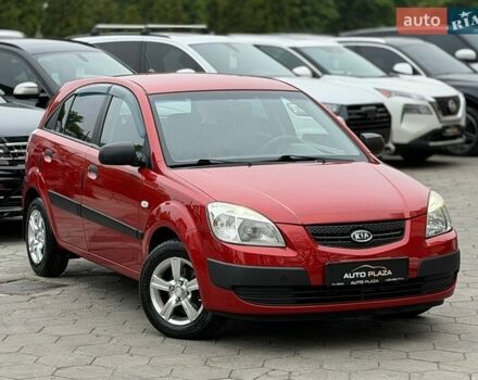 Красный Киа Рио, объемом двигателя 1.4 л и пробегом 178 тыс. км за 4500 $, фото 18 на Automoto.ua