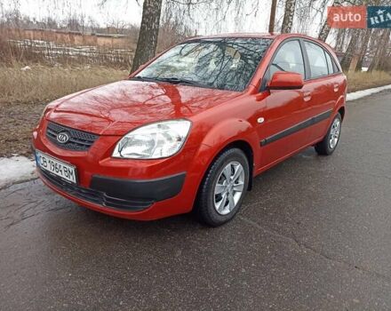 Червоний Кіа Ріо, об'ємом двигуна 1.4 л та пробігом 202 тис. км за 3999 $, фото 21 на Automoto.ua