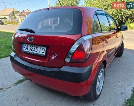 Красный Киа Рио, объемом двигателя 1.4 л и пробегом 241 тыс. км за 4500 $, фото 2 на Automoto.ua