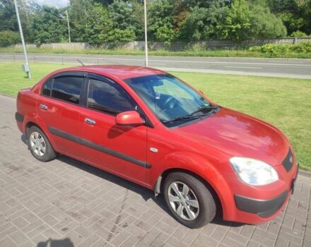 Червоний Кіа Ріо, об'ємом двигуна 1.4 л та пробігом 184 тис. км за 4500 $, фото 3 на Automoto.ua