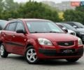 Красный Киа Рио, объемом двигателя 1.4 л и пробегом 178 тыс. км за 4500 $, фото 19 на Automoto.ua