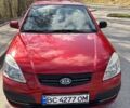 Красный Киа Рио, объемом двигателя 1.39 л и пробегом 122 тыс. км за 5900 $, фото 3 на Automoto.ua