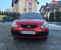 Червоний Кіа Ріо, об'ємом двигуна 1.4 л та пробігом 213 тис. км за 3450 $, фото 6 на Automoto.ua