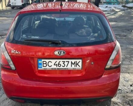 Червоний Кіа Ріо, об'ємом двигуна 1.4 л та пробігом 229 тис. км за 5300 $, фото 2 на Automoto.ua