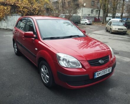 Червоний Кіа Ріо, об'ємом двигуна 1.4 л та пробігом 133 тис. км за 5700 $, фото 1 на Automoto.ua