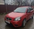 Красный Киа Рио, объемом двигателя 1.4 л и пробегом 120 тыс. км за 5000 $, фото 1 на Automoto.ua