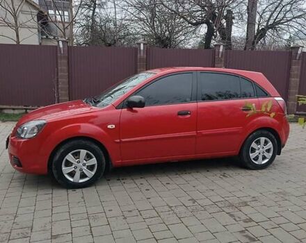 Красный Киа Рио, объемом двигателя 1.4 л и пробегом 120 тыс. км за 5000 $, фото 5 на Automoto.ua