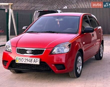 Красный Киа Рио, объемом двигателя 1.4 л и пробегом 120 тыс. км за 5450 $, фото 37 на Automoto.ua
