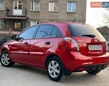 Красный Киа Рио, объемом двигателя 1.4 л и пробегом 120 тыс. км за 5450 $, фото 32 на Automoto.ua