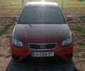 Красный Киа Рио, объемом двигателя 1.4 л и пробегом 213 тыс. км за 6000 $, фото 2 на Automoto.ua