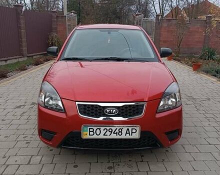 Красный Киа Рио, объемом двигателя 1.4 л и пробегом 120 тыс. км за 5000 $, фото 9 на Automoto.ua
