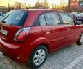 Красный Киа Рио, объемом двигателя 1.4 л и пробегом 173 тыс. км за 5500 $, фото 7 на Automoto.ua