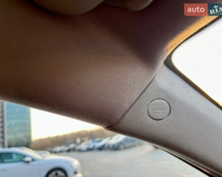 Червоний Кіа Ріо, об'ємом двигуна 1.4 л та пробігом 171 тис. км за 5700 $, фото 16 на Automoto.ua