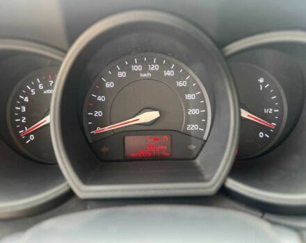 Красный Киа Рио, объемом двигателя 1.2 л и пробегом 265 тыс. км за 6300 $, фото 22 на Automoto.ua