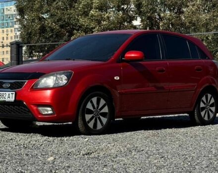 Киа Рио 2011 в Днепре (Днепропетровске) на Automoto.ua Красный Киа Рио, объемом двигателя 1.4 л и пробегом 211 тыс. км за 5500 $, фото 1 на Automoto.ua