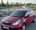 Красный Киа Рио, объемом двигателя 1.1 л и пробегом 250 тыс. км за 6032 $, фото 1 на Automoto.ua