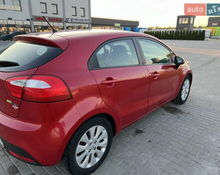 Киа Рио 2012 в Львове на Automoto.ua Красный Киа Рио, объемом двигателя 1.1 л и пробегом 203 тыс. км за 6200 $, фото 3 на Automoto.ua
